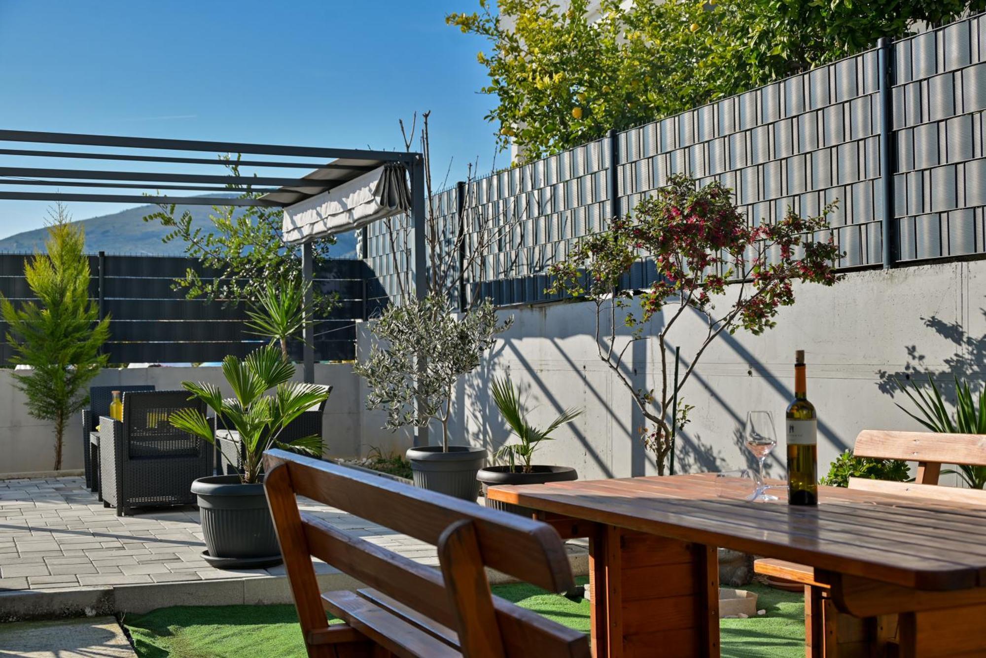 Luxury Apartment With Garden Jacuzzi And Wellness Trogir Luaran gambar